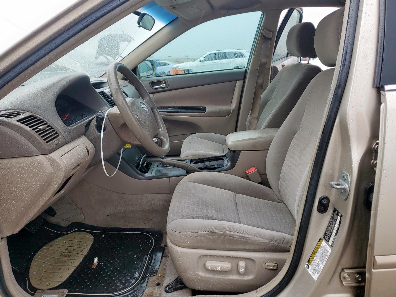 TOYOTA CAMRY 2006 — 8