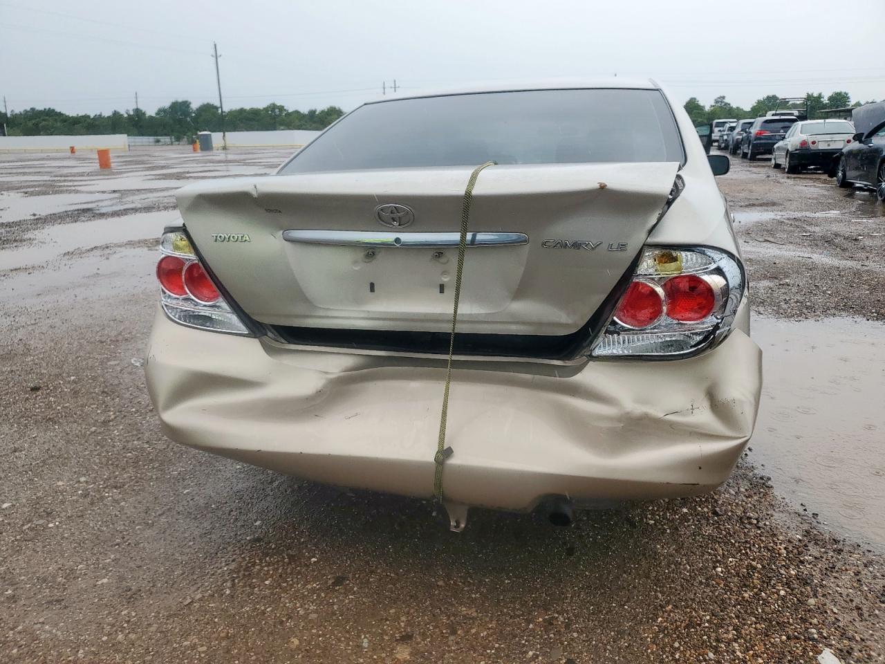TOYOTA CAMRY 2006 — 7