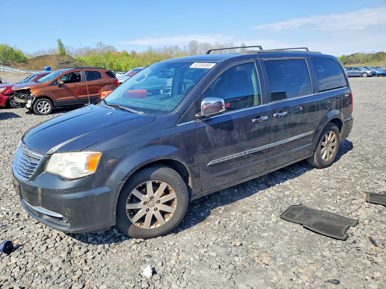 CHRYSLER TOWN & COUNTRY 2011 — 2
