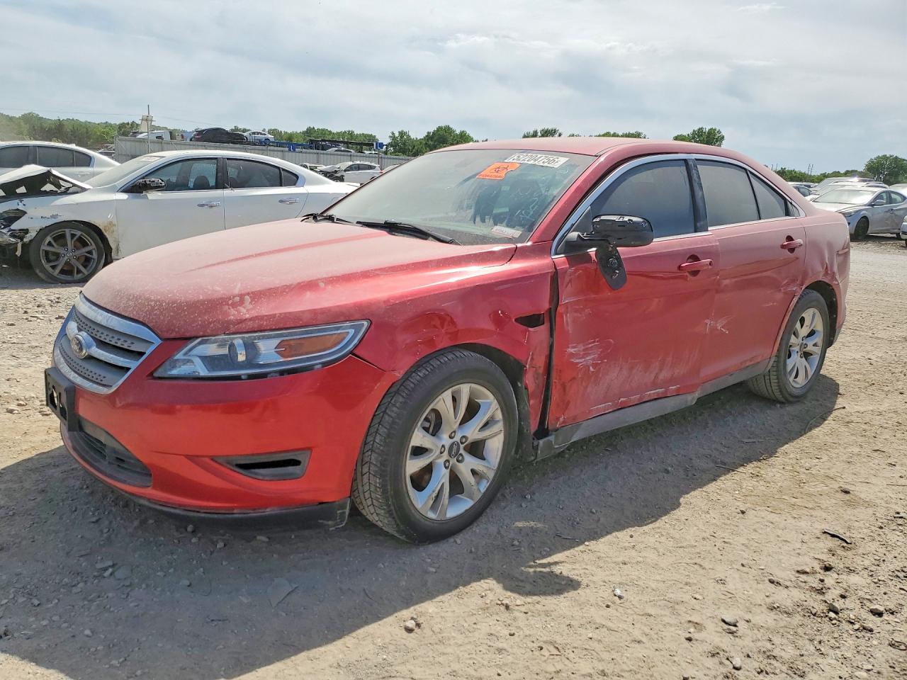 FORD TAURUS 2010 — 2