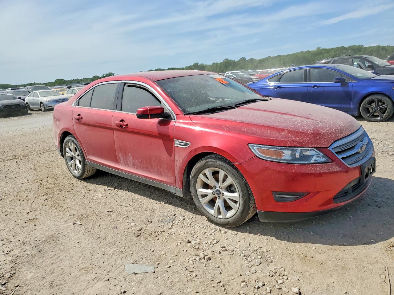 FORD TAURUS 2010 — 5
