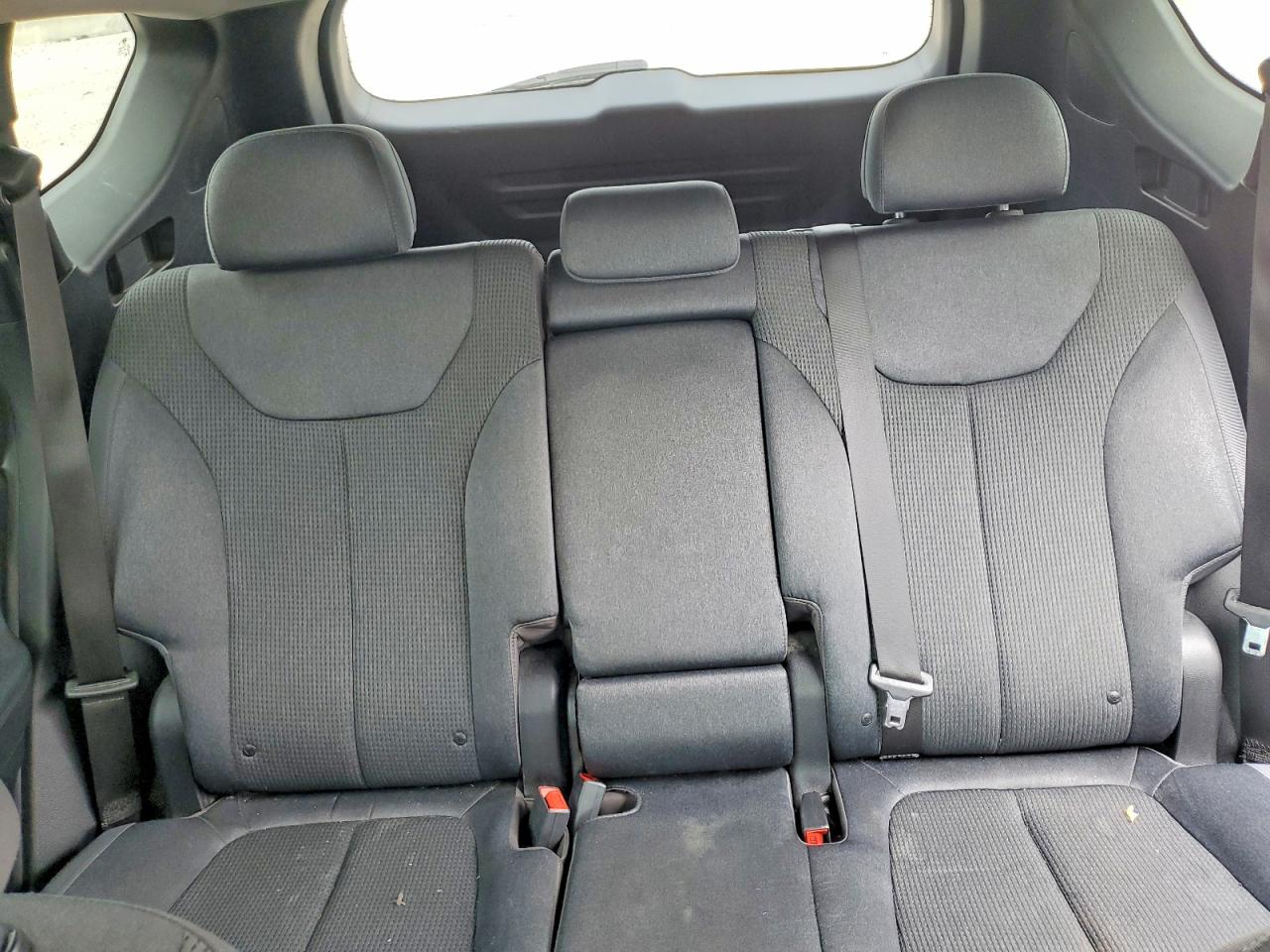 HYUNDAI SANTA FE 2022 — 11