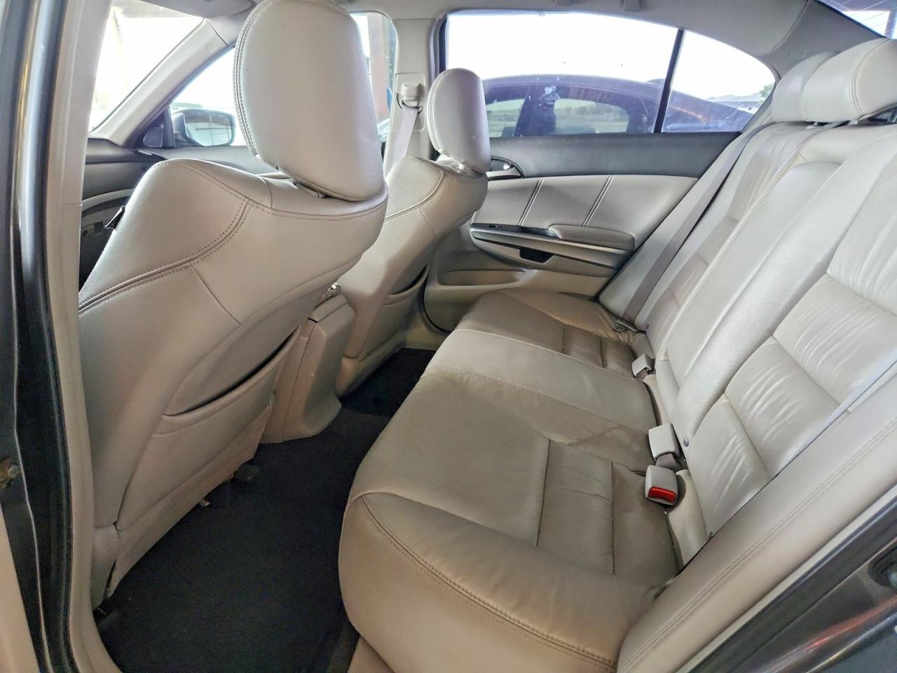 HONDA ACCORD 2009 — 11