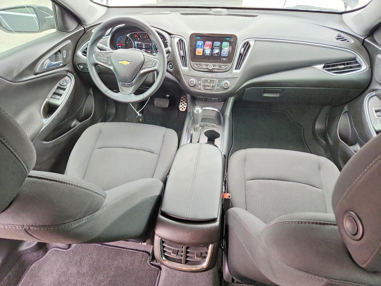 CHEVROLET MALIBU 2016 — 9