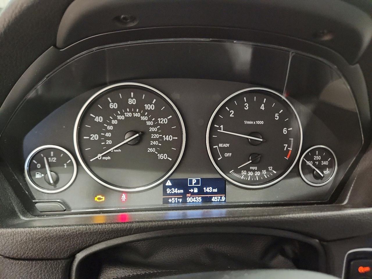 BMW 320 2015 — 10
