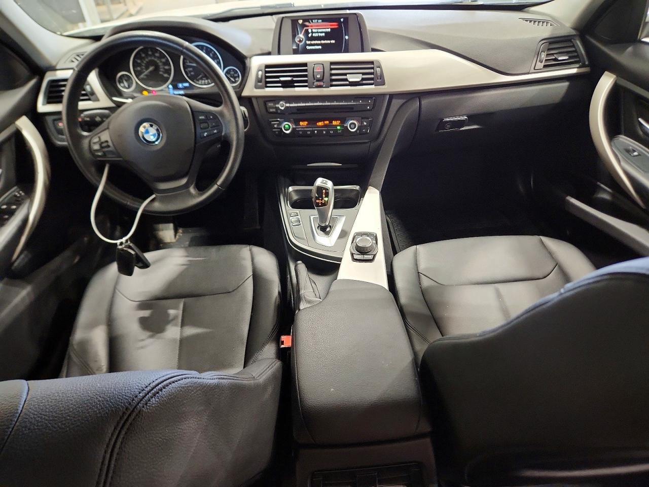 BMW 320 2015 — 9