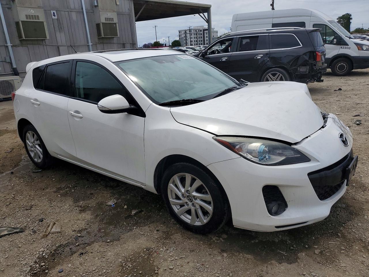 MAZDA 3 2013 — 5