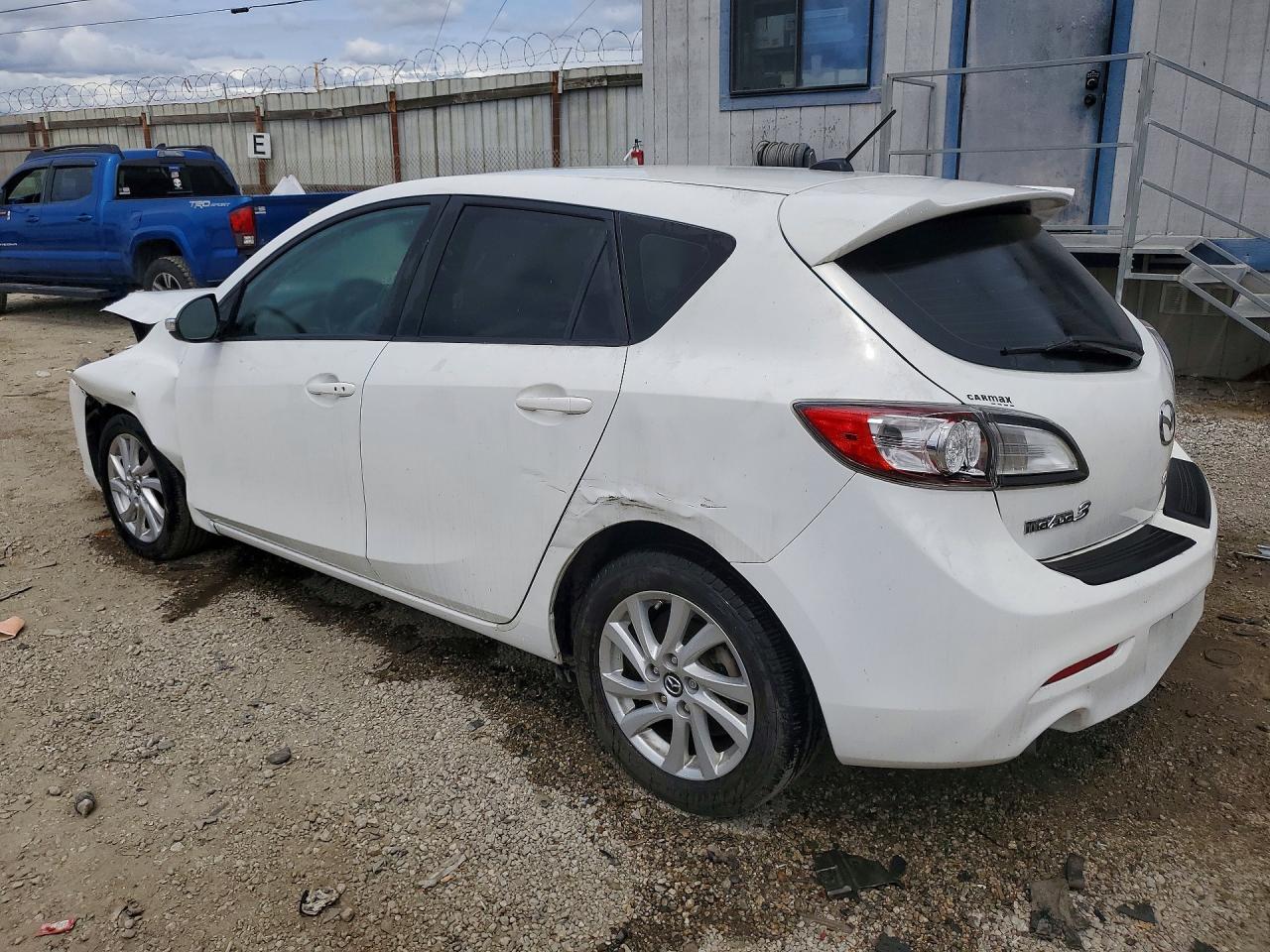 MAZDA 3 2013 — 3