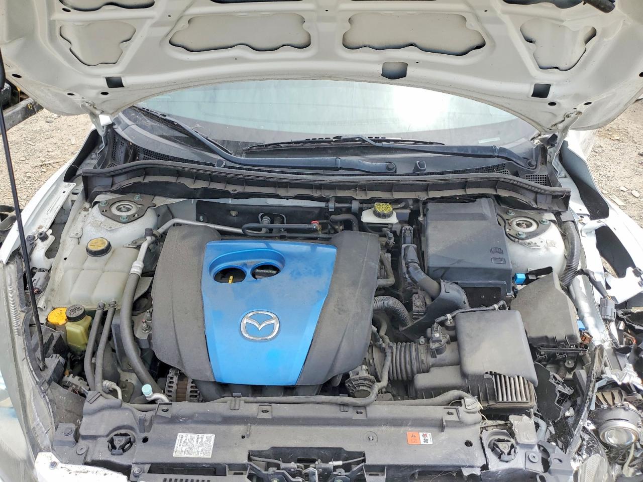 MAZDA 3 2013 — 13