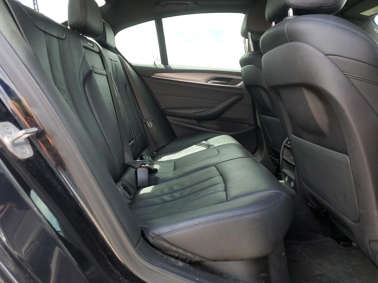 BMW 540 2019 — 11