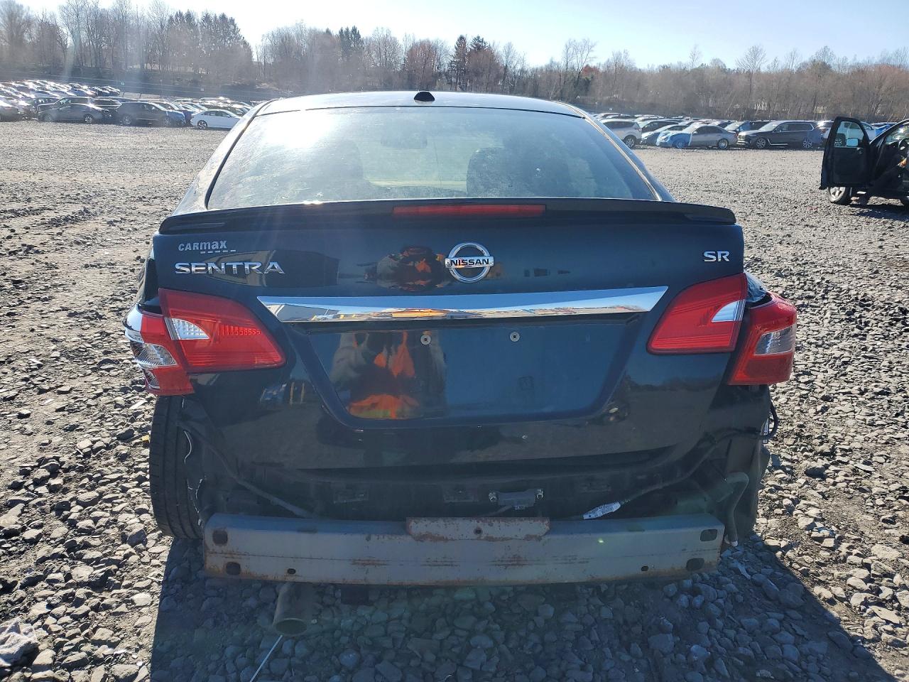 NISSAN SENTRA 2016 — 7