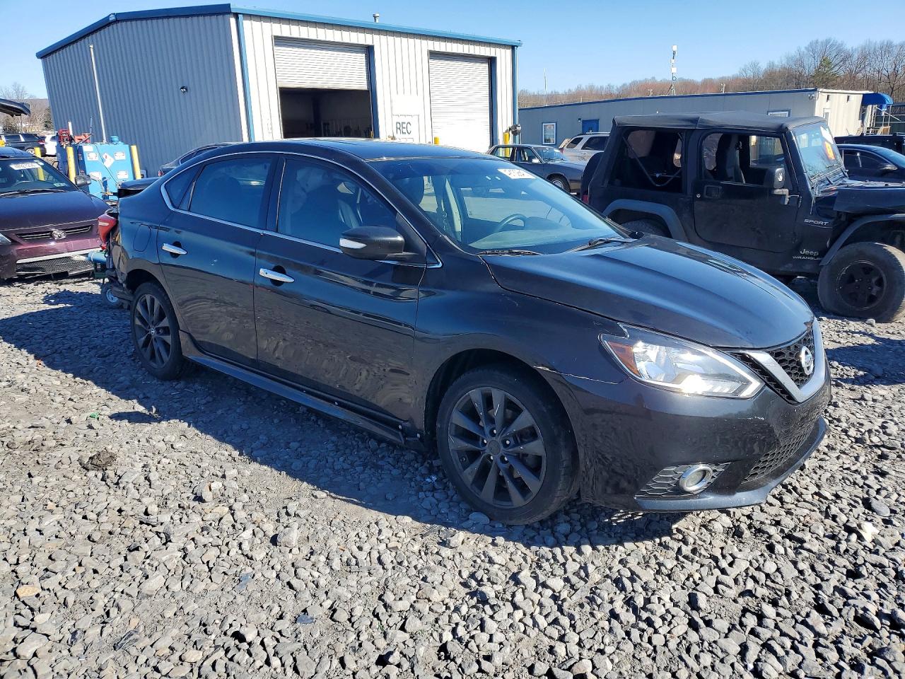 NISSAN SENTRA 2016 — 5