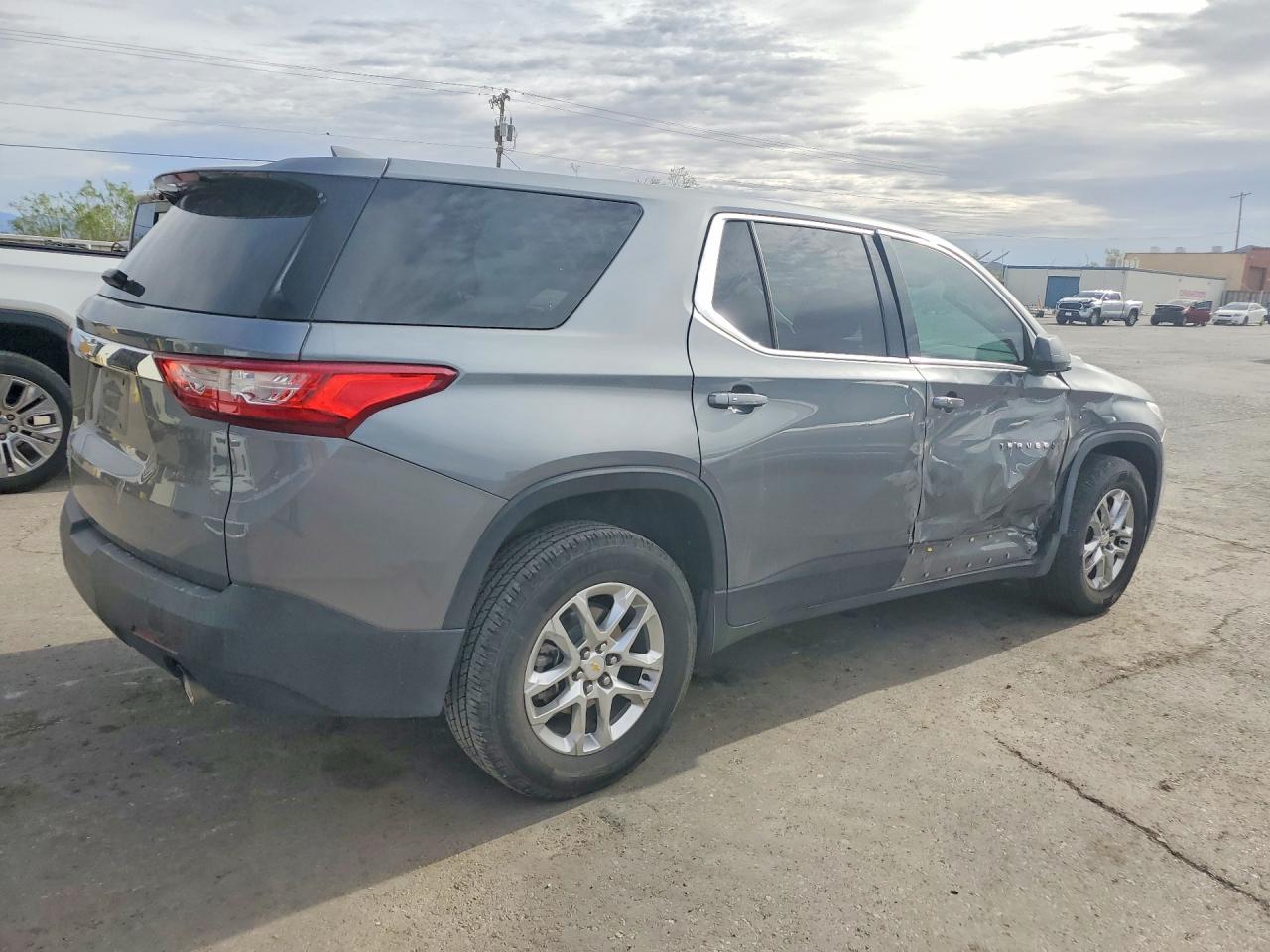 CHEVROLET TRAVERSE 2020 — 4