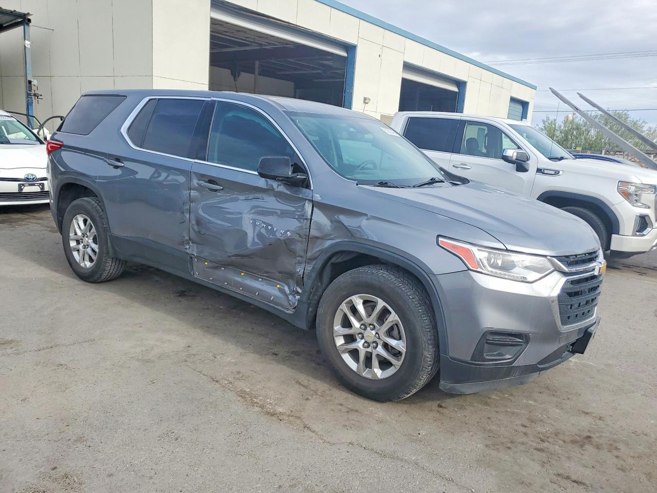 CHEVROLET TRAVERSE 2020 — 5