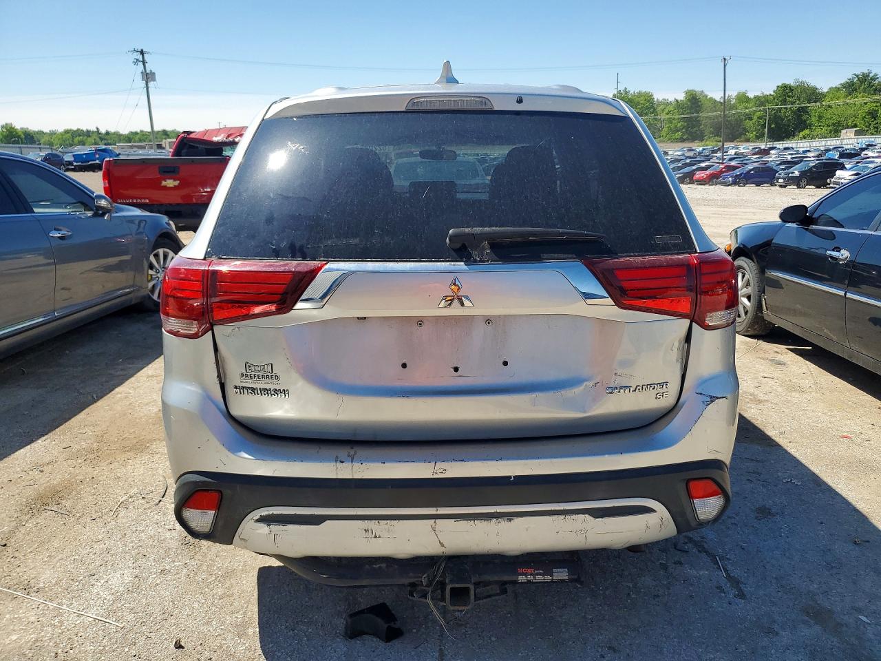 MITSUBISHI OUTLANDER 2019 — 7