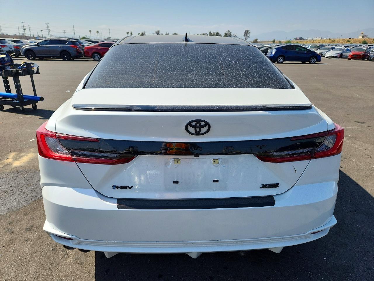 TOYOTA CAMRY 2025 — 7
