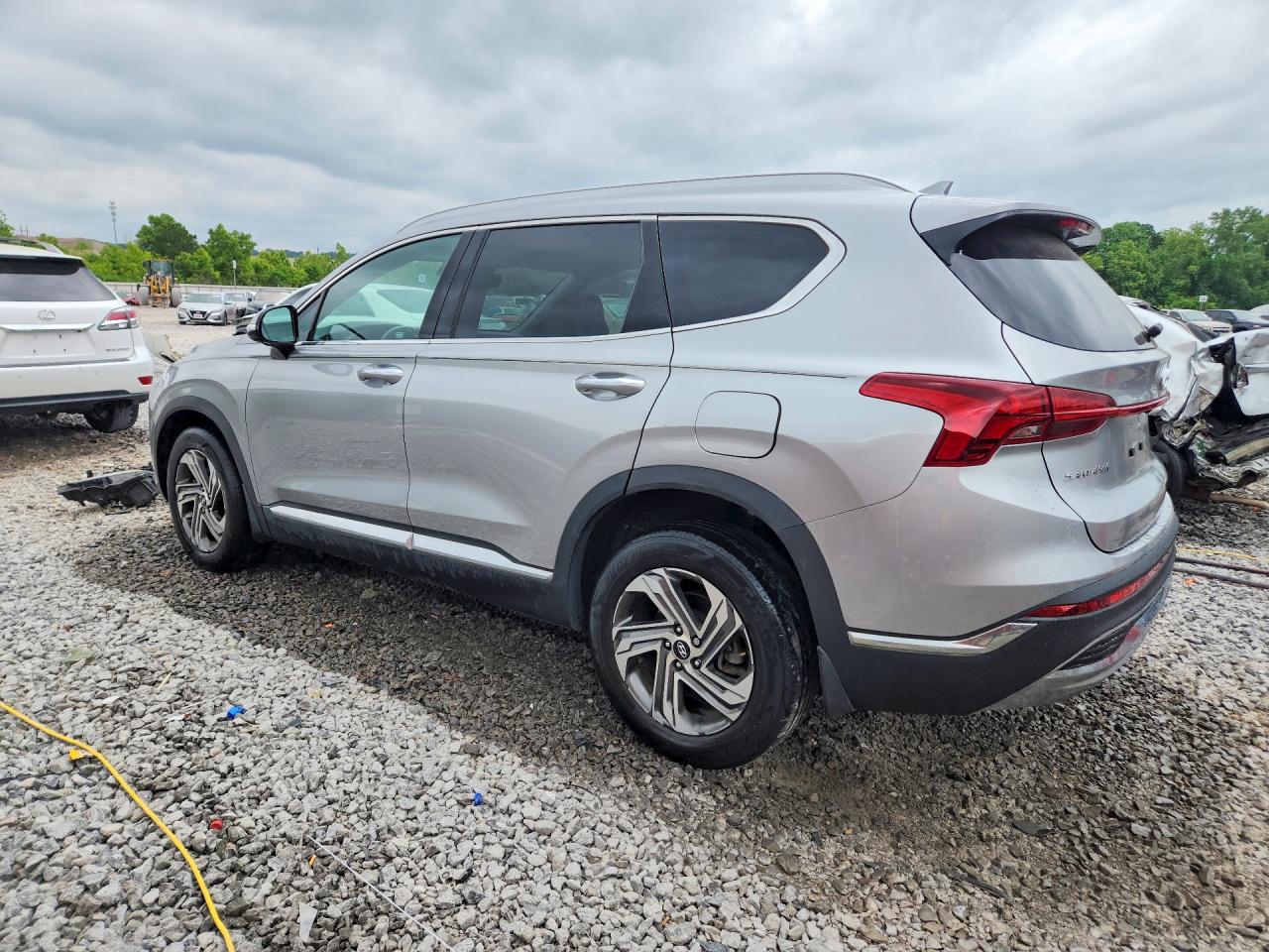 HYUNDAI SANTA FE 2022 — 3