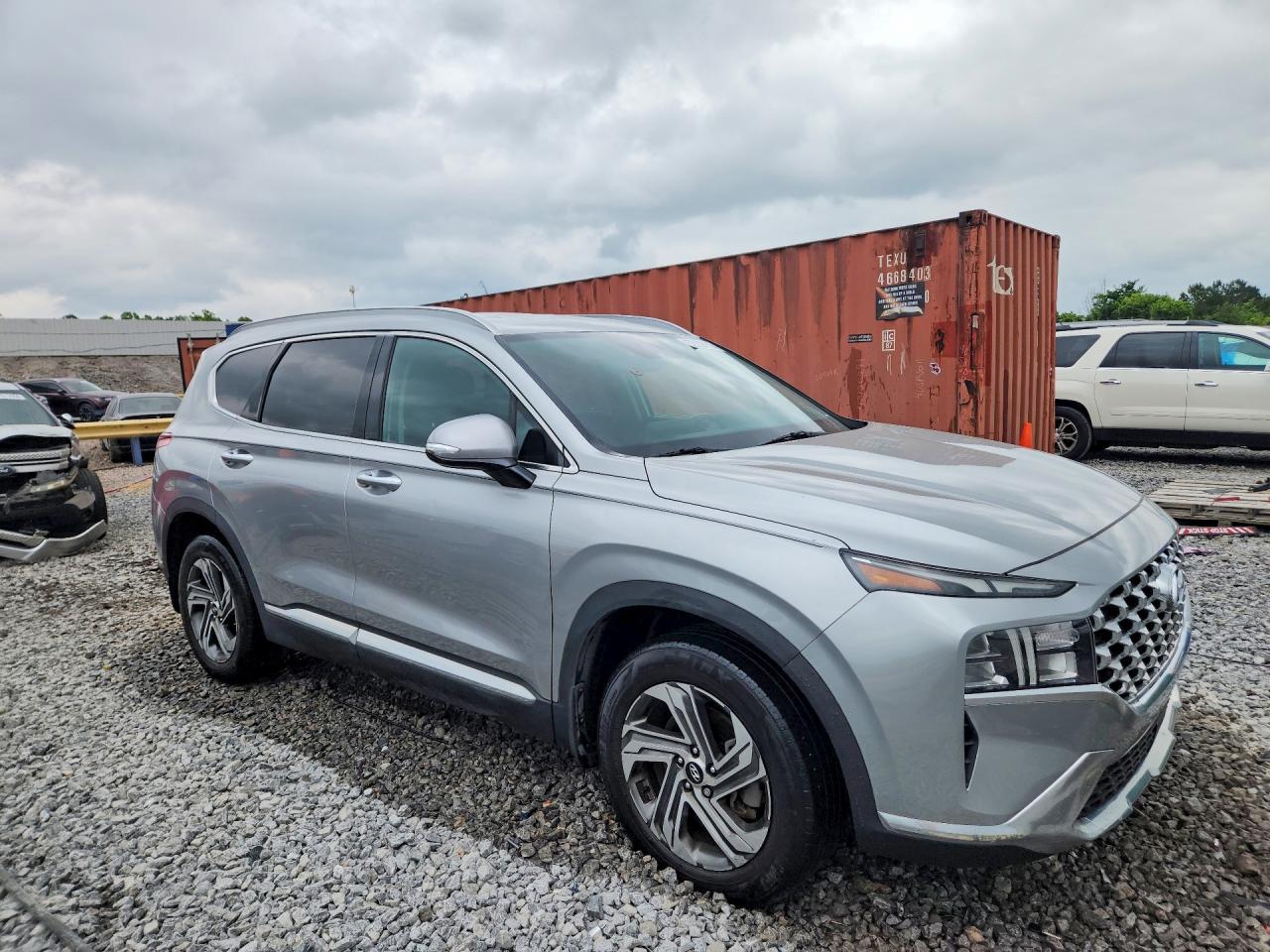 HYUNDAI SANTA FE 2022 — 5