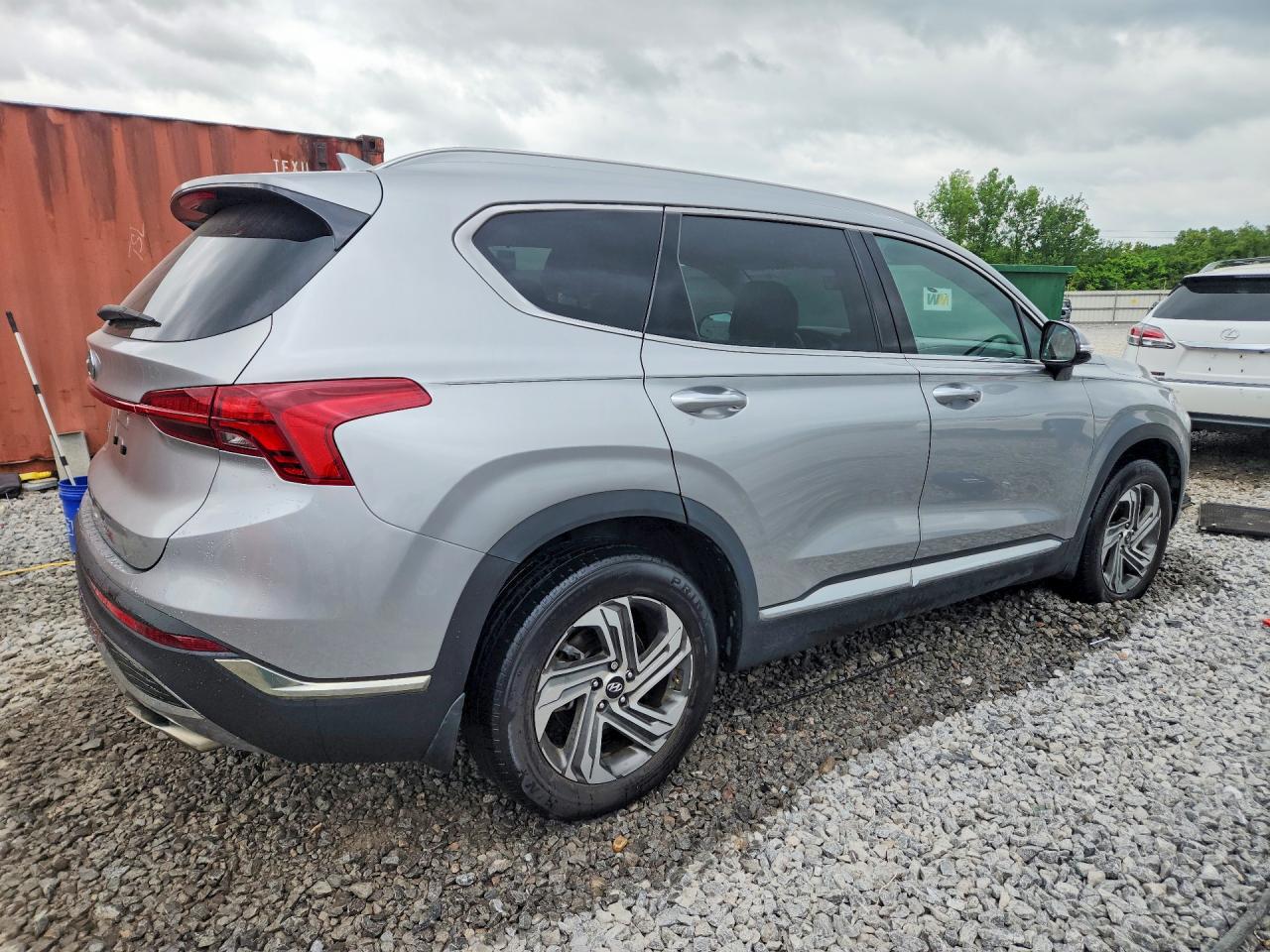 HYUNDAI SANTA FE 2022 — 4
