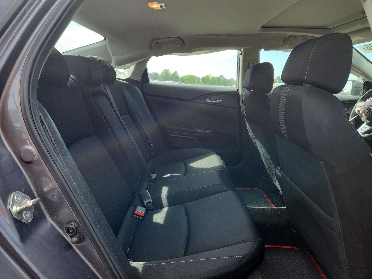 HONDA CIVIC 2019 — 11