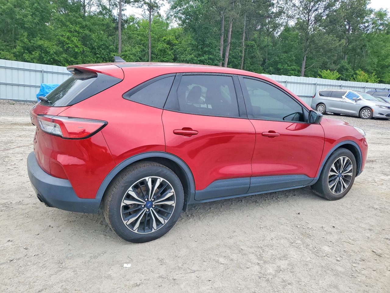 FORD ESCAPE 2022 — 4