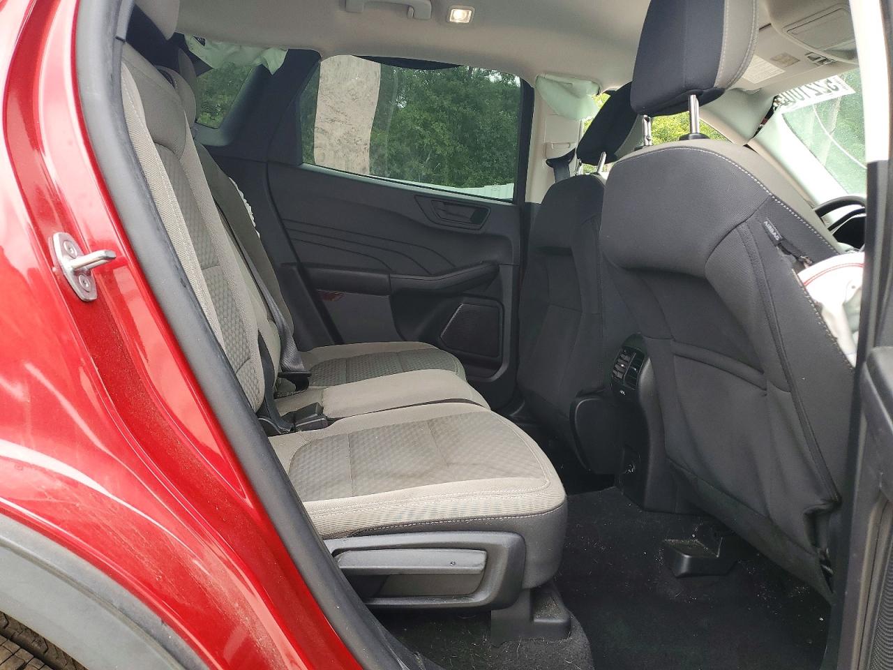 FORD ESCAPE 2022 — 12