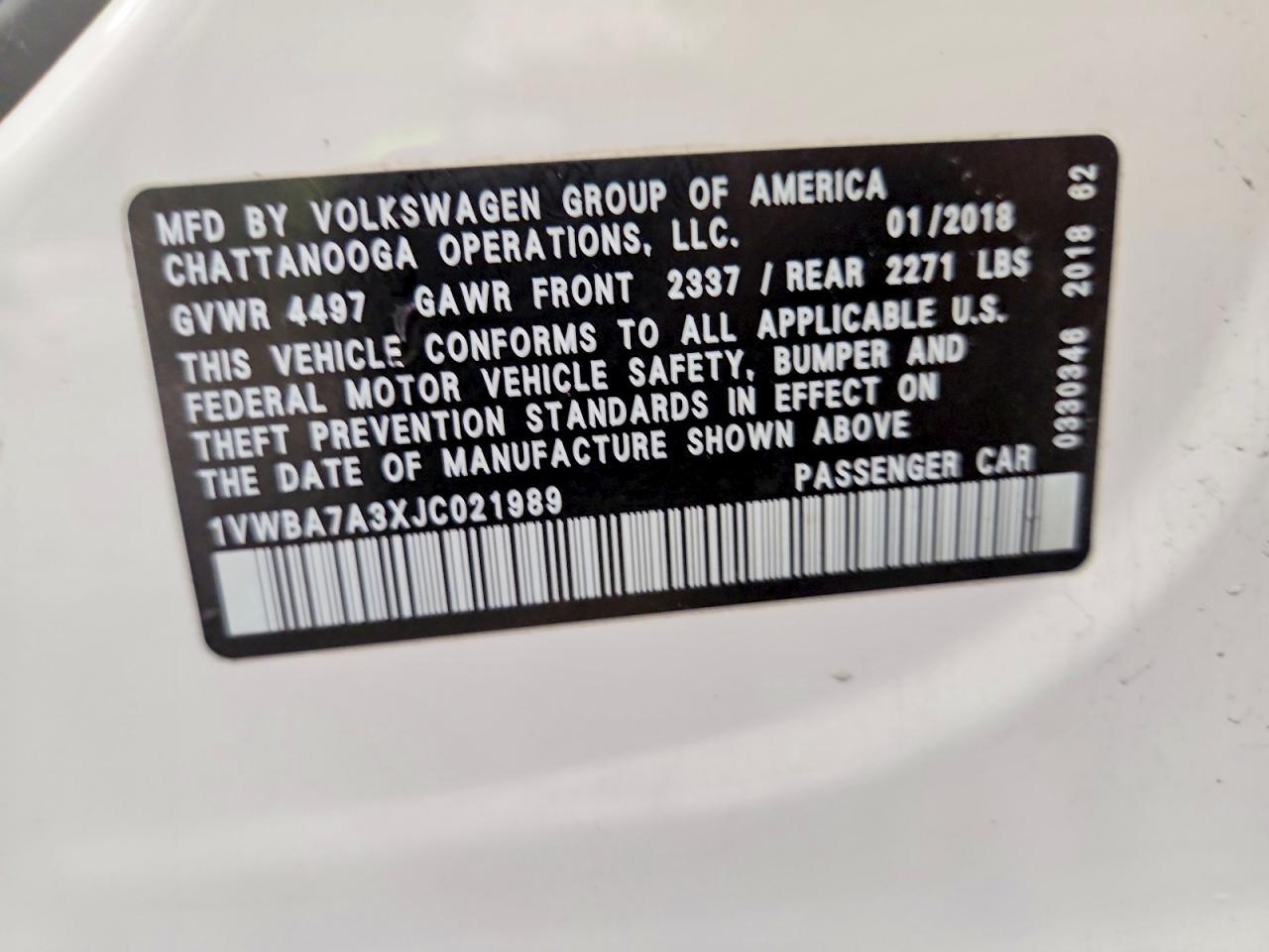 VOLKSWAGEN PASSAT 2018 — 13