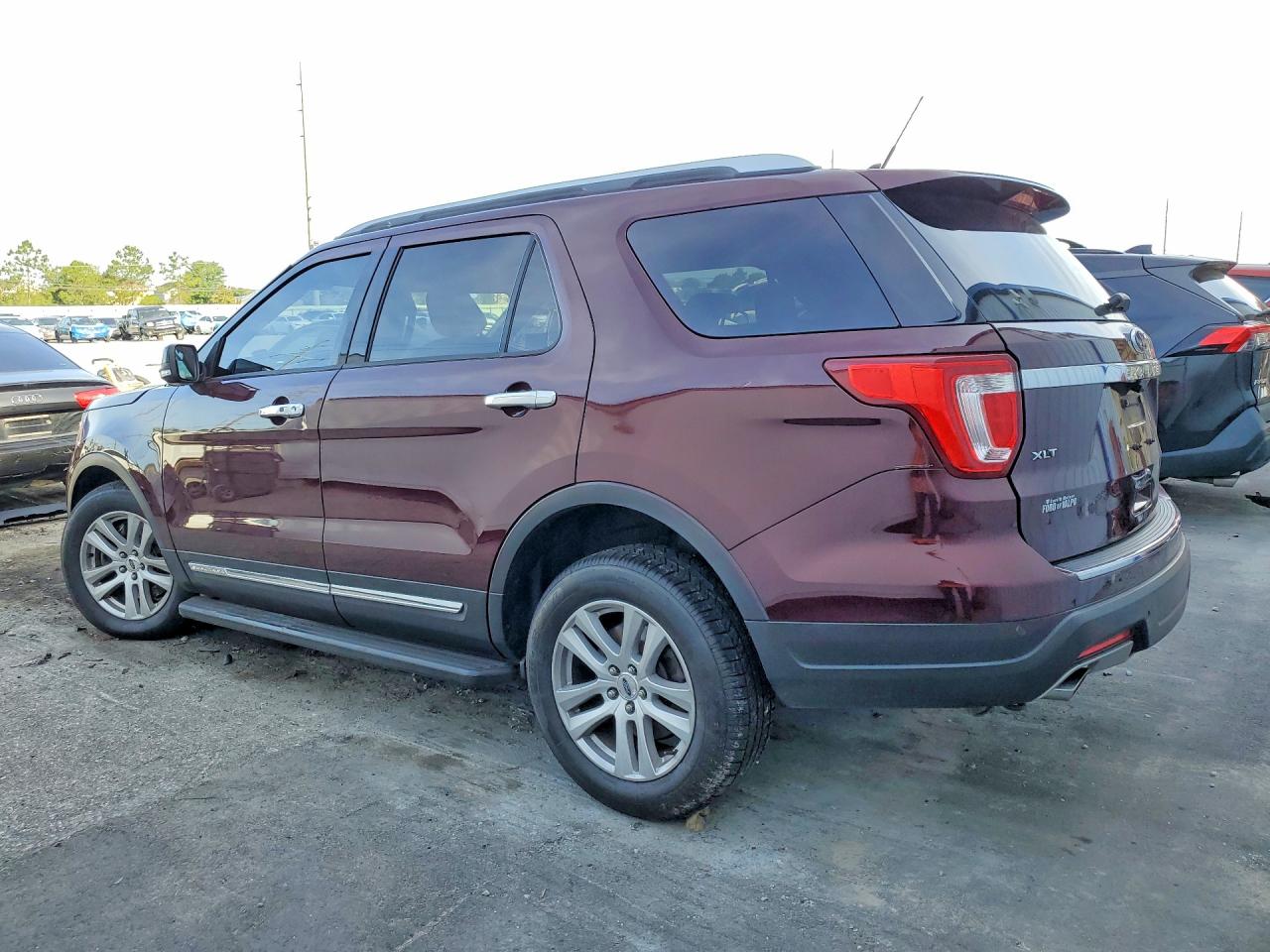 FORD EXPLORER 2018 — 3