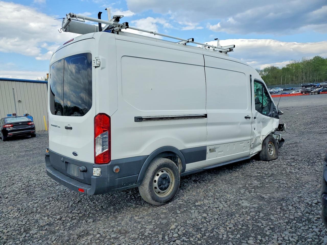 FORD TRANSIT 2017 — 4
