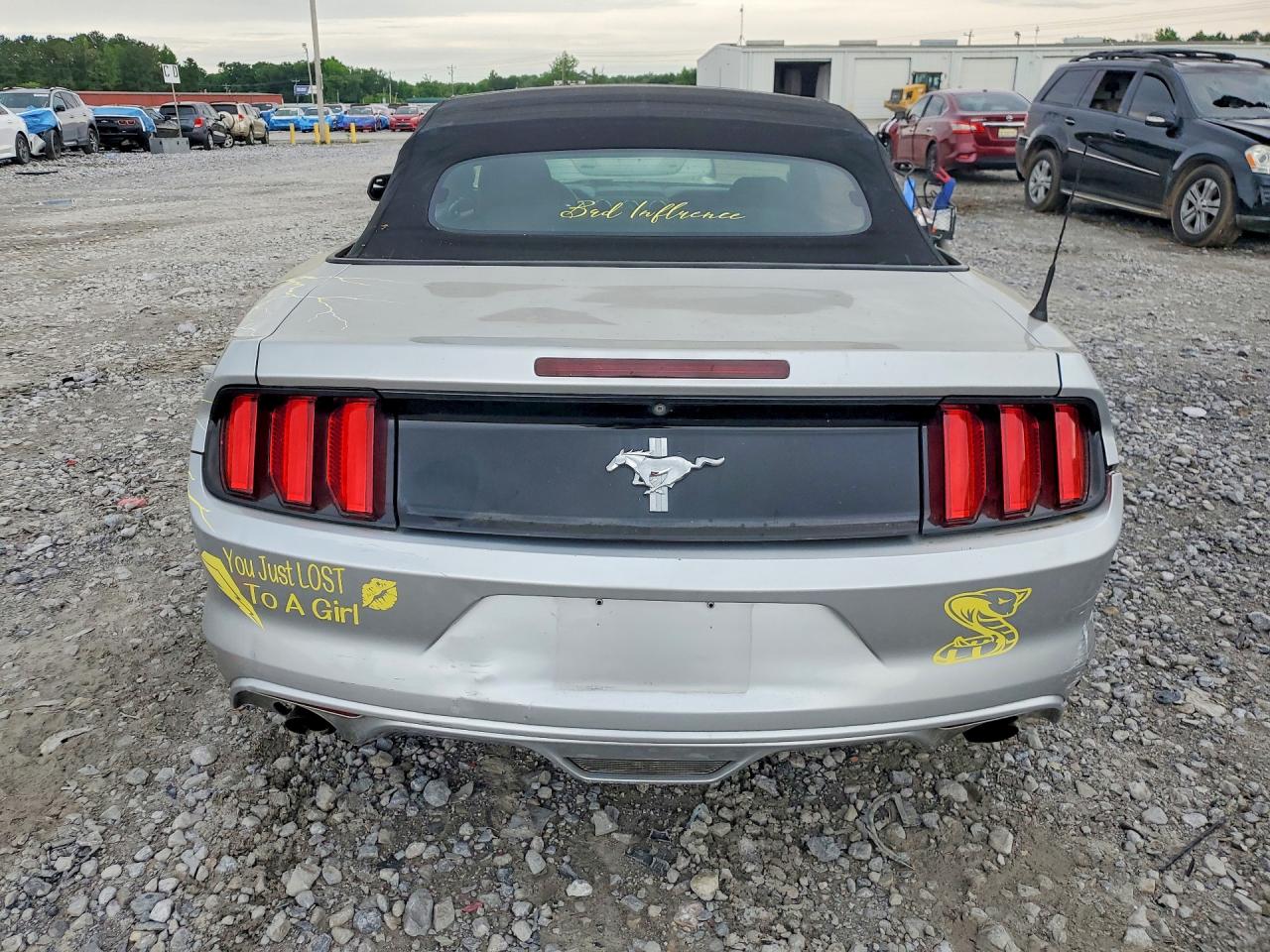 FORD MUSTANG 2016 — 7