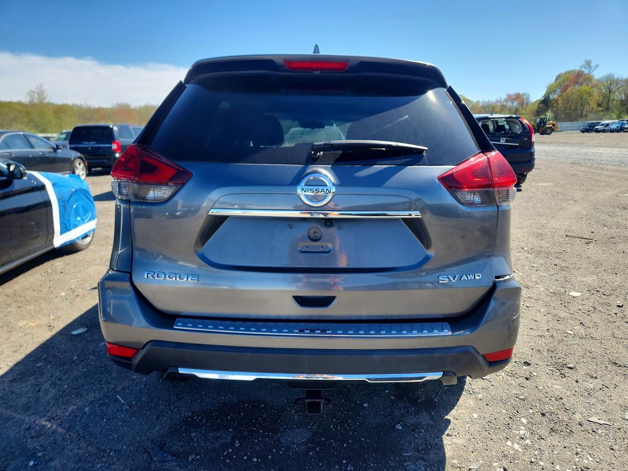 NISSAN ROGUE 2018 — 7