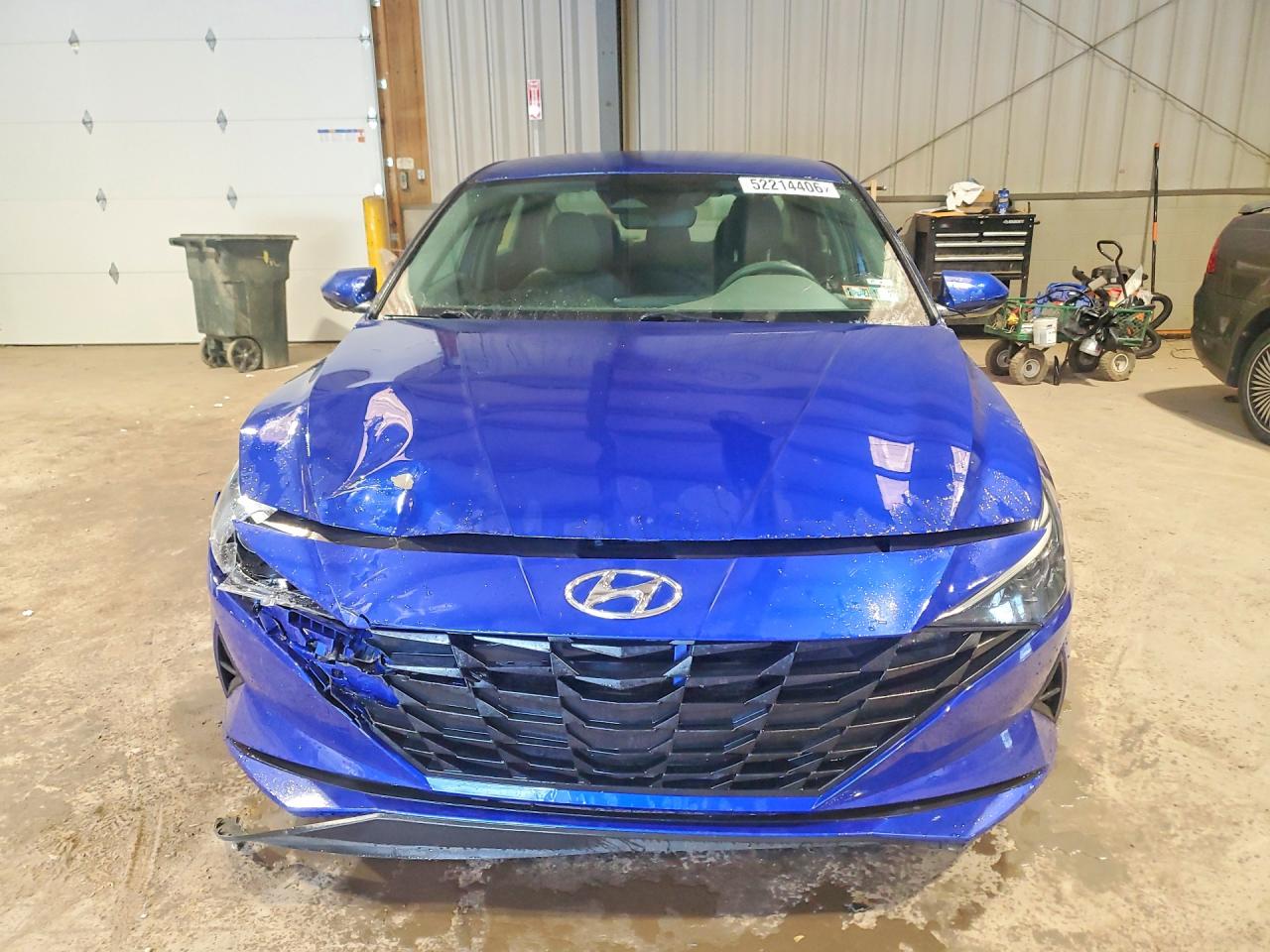 HYUNDAI ELANTRA 2022 — 6