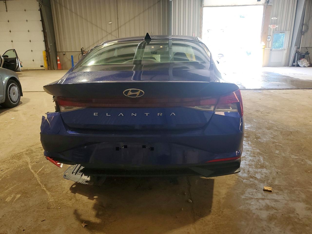 HYUNDAI ELANTRA 2022 — 7