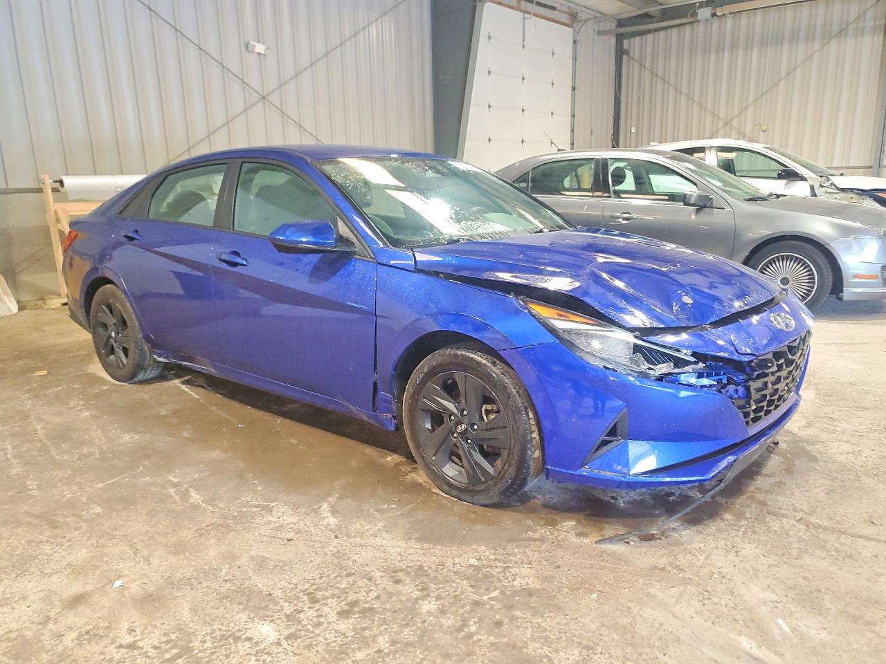 HYUNDAI ELANTRA 2022 — 5