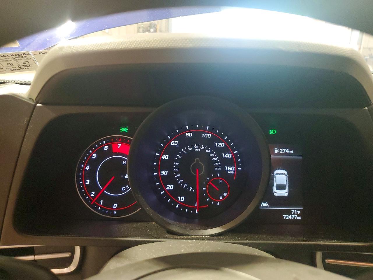 HYUNDAI ELANTRA 2022 — 10