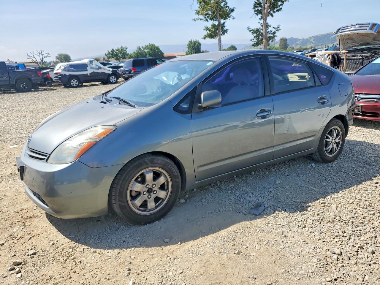 TOYOTA PRIUS 2005 — 2