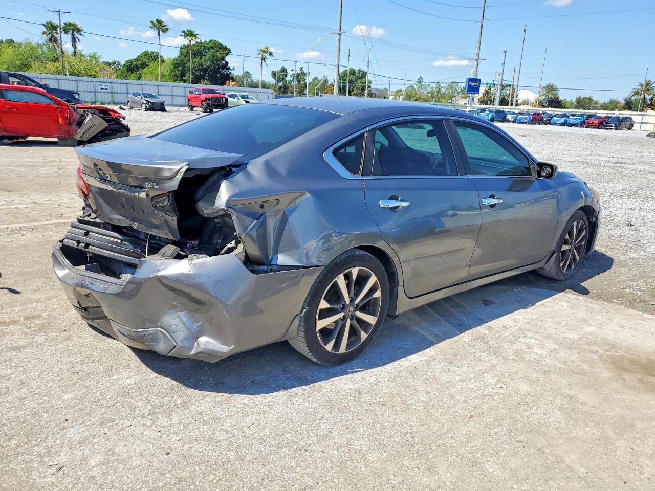 NISSAN ALTIMA 2017 — 4