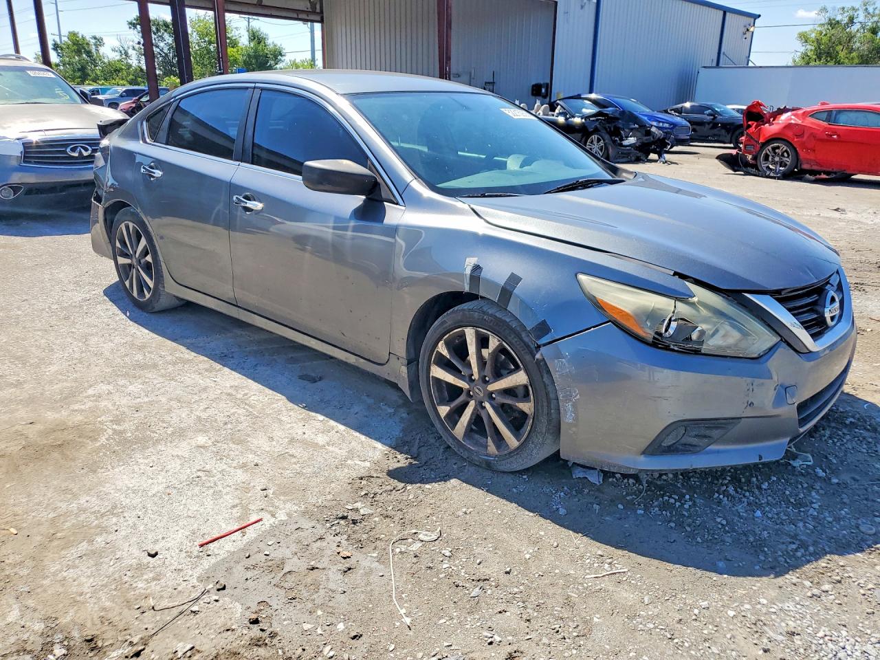 NISSAN ALTIMA 2017 — 5