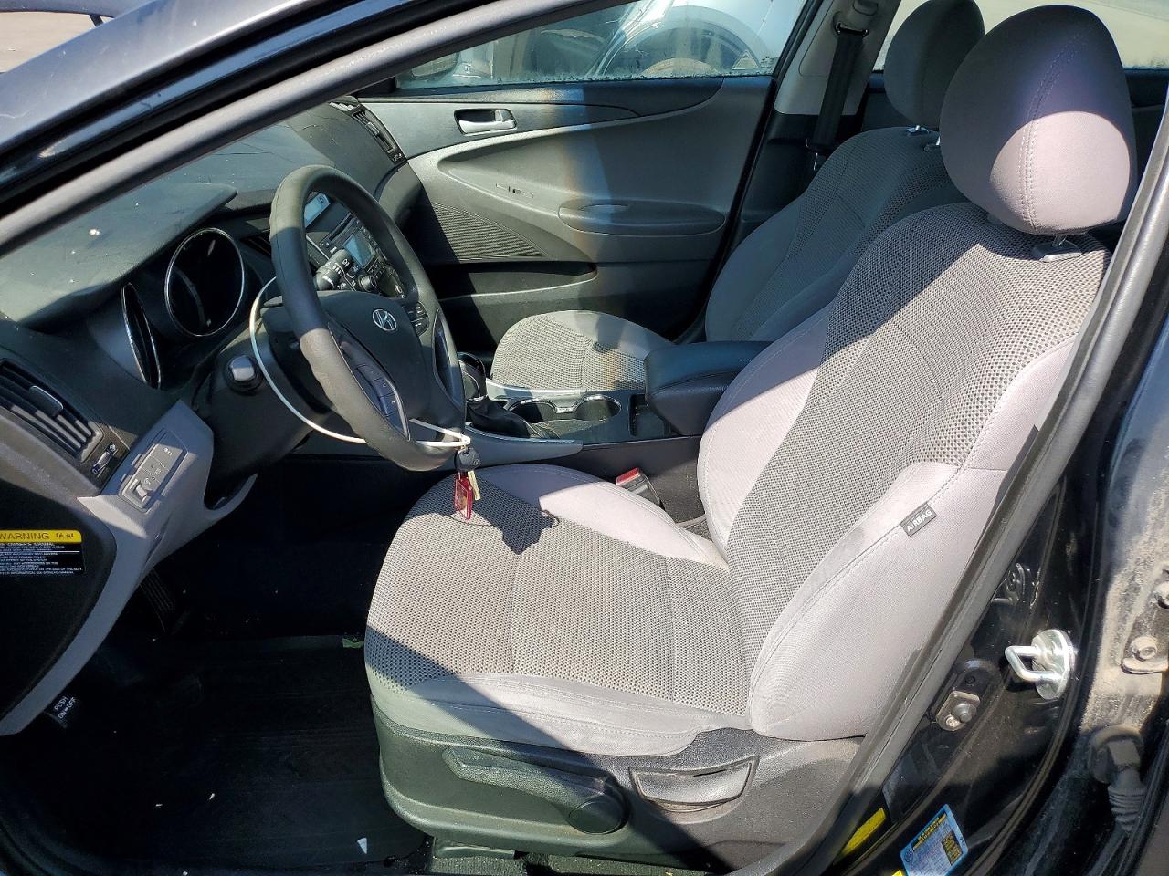 HYUNDAI SONATA 2011 — 8