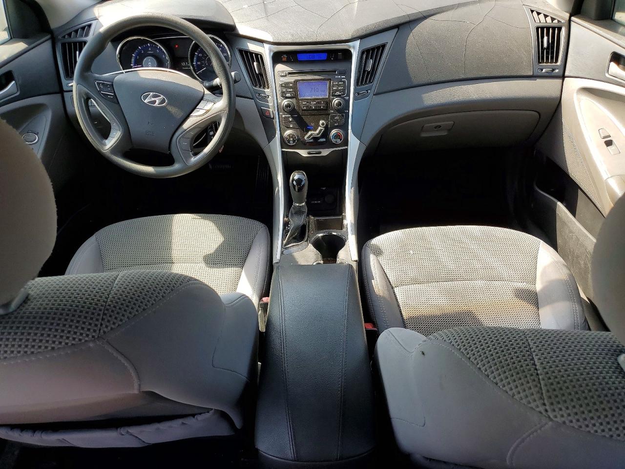 HYUNDAI SONATA 2011 — 9