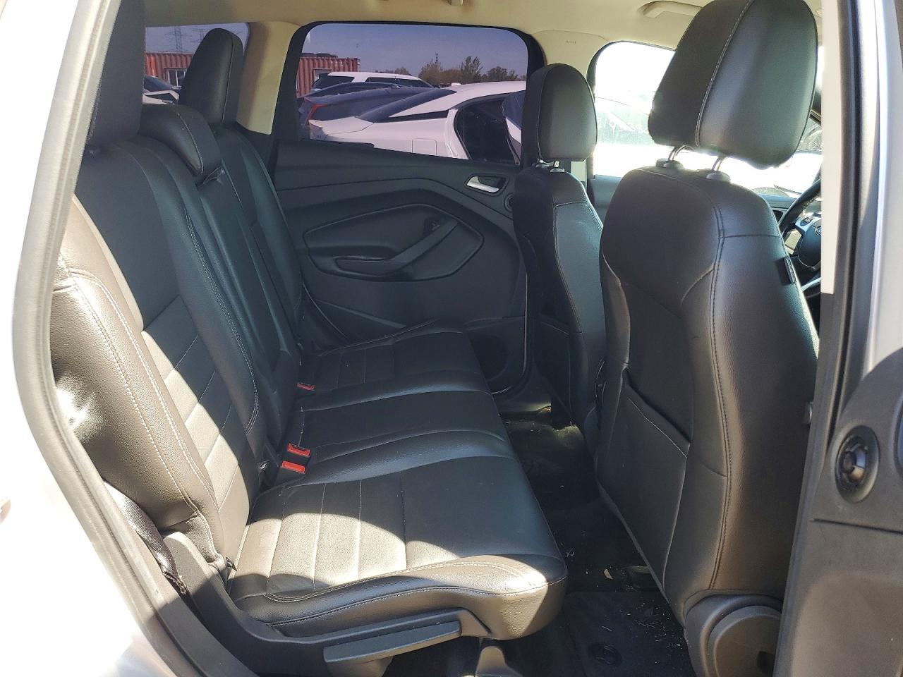 FORD ESCAPE 2014 — 11