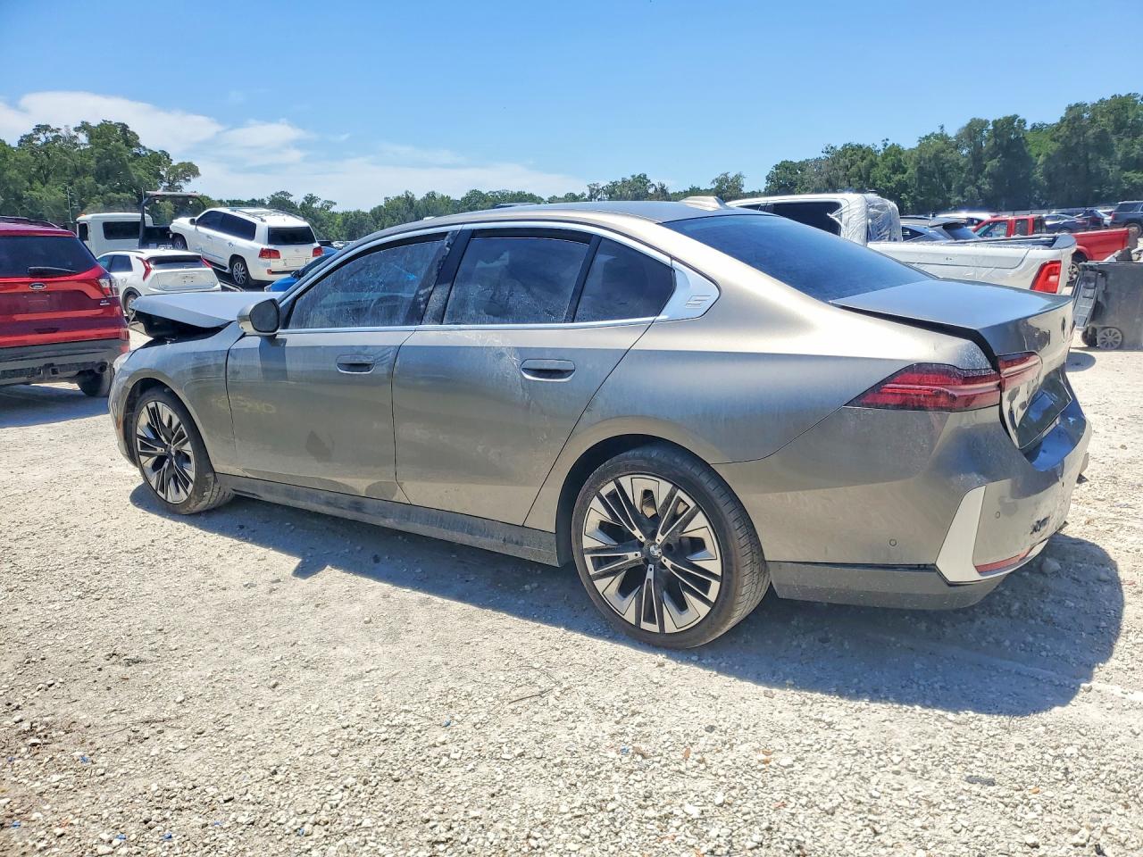BMW 530 2024 — 3