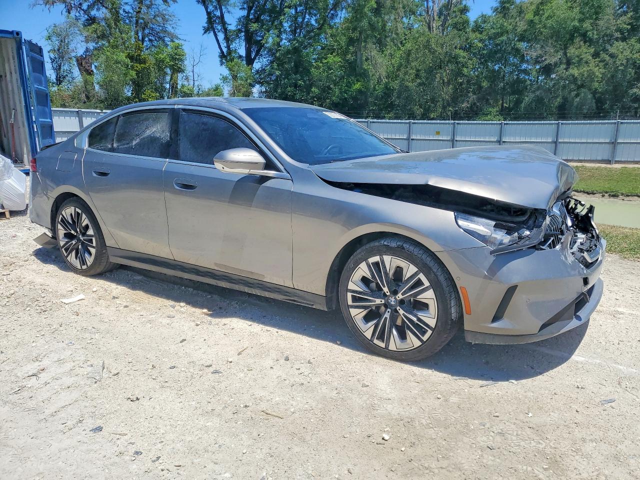 BMW 530 2024 — 5