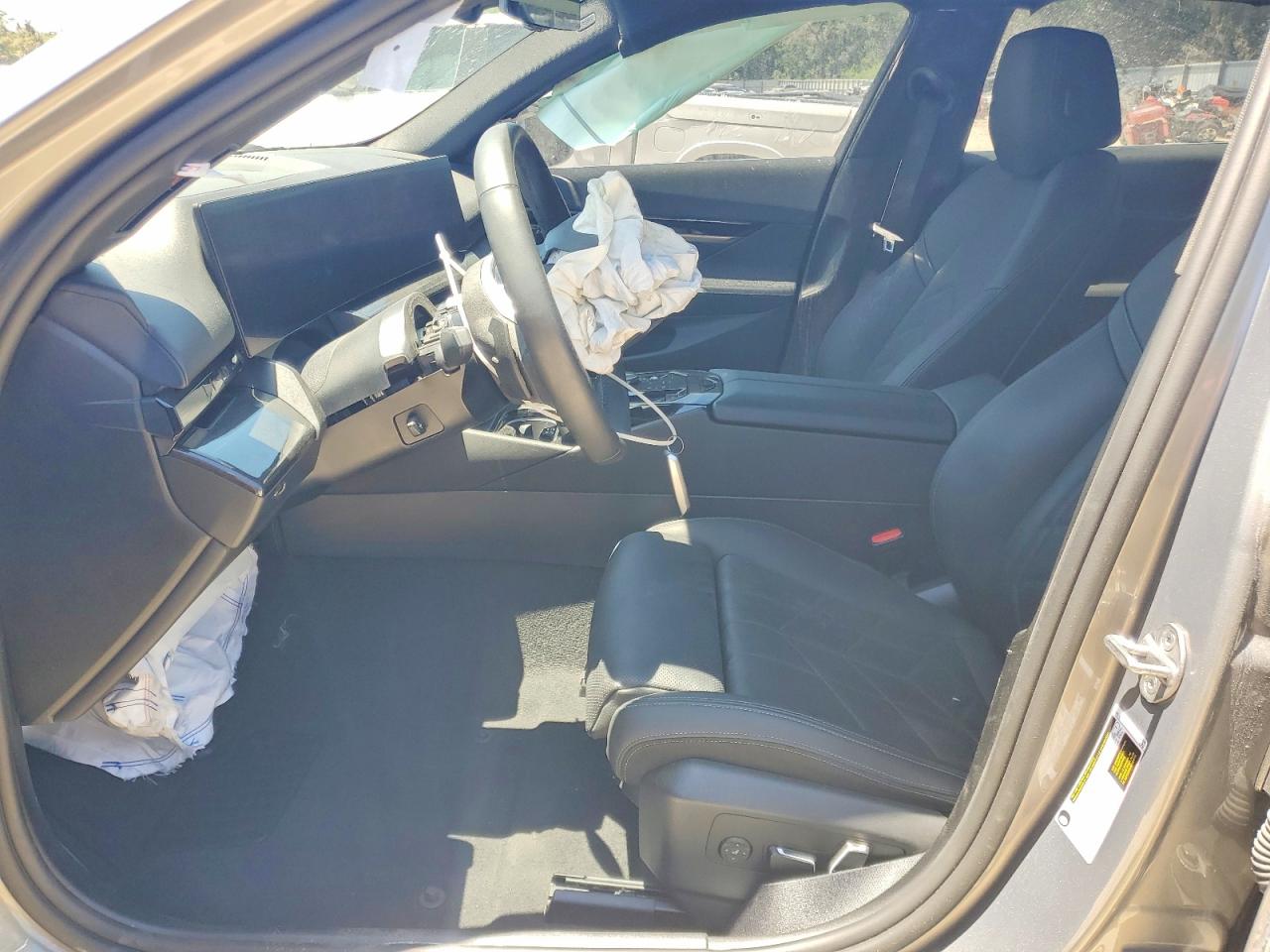 BMW 530 2024 — 8