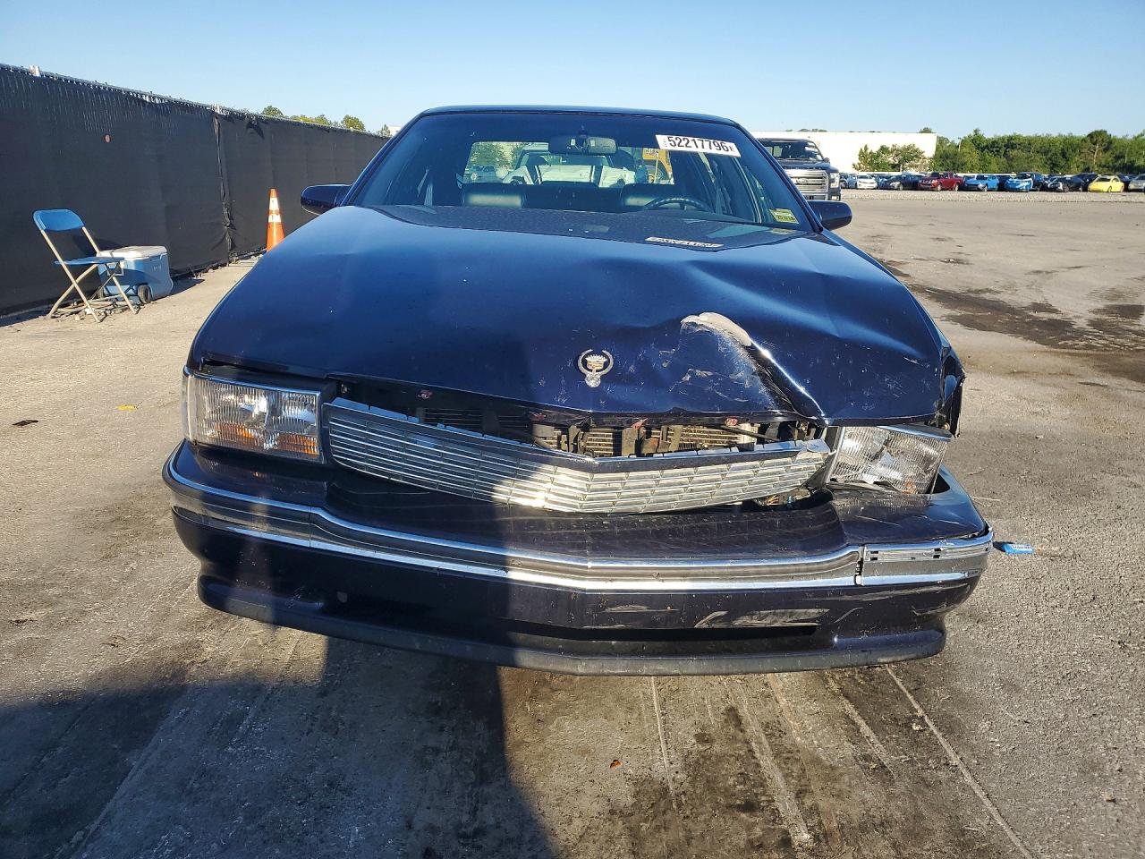 CADILLAC DEVILLE 1994 — 6
