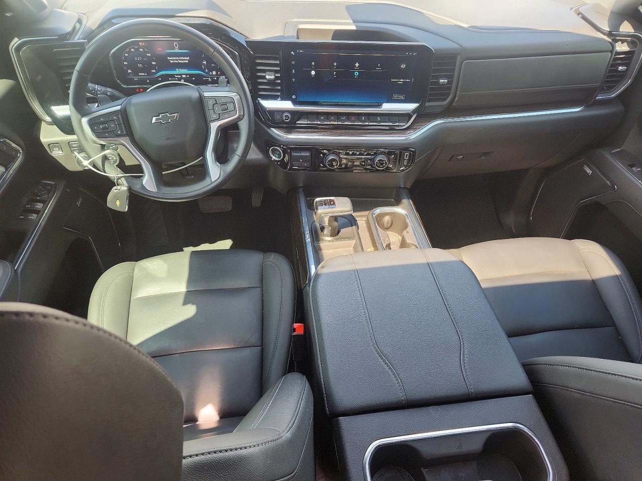 CHEVROLET SILVERADO 2025 — 9