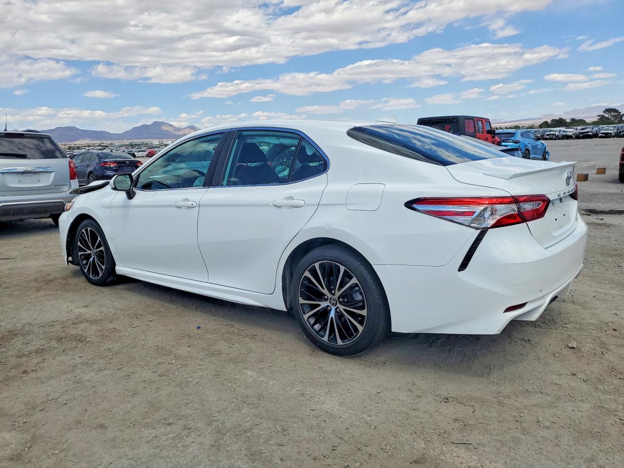 TOYOTA CAMRY 2020 — 3