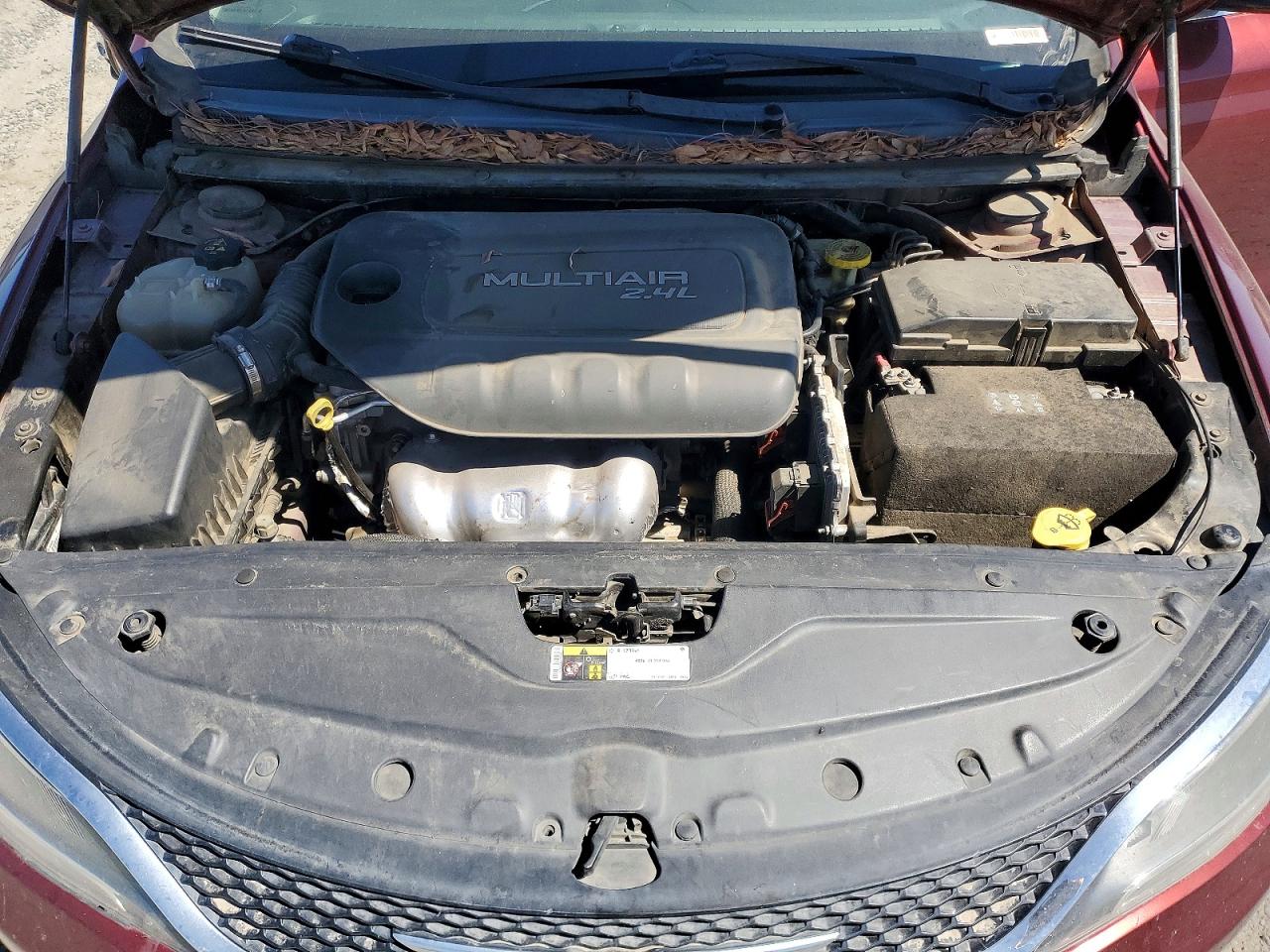CHRYSLER 200 2015 — 12