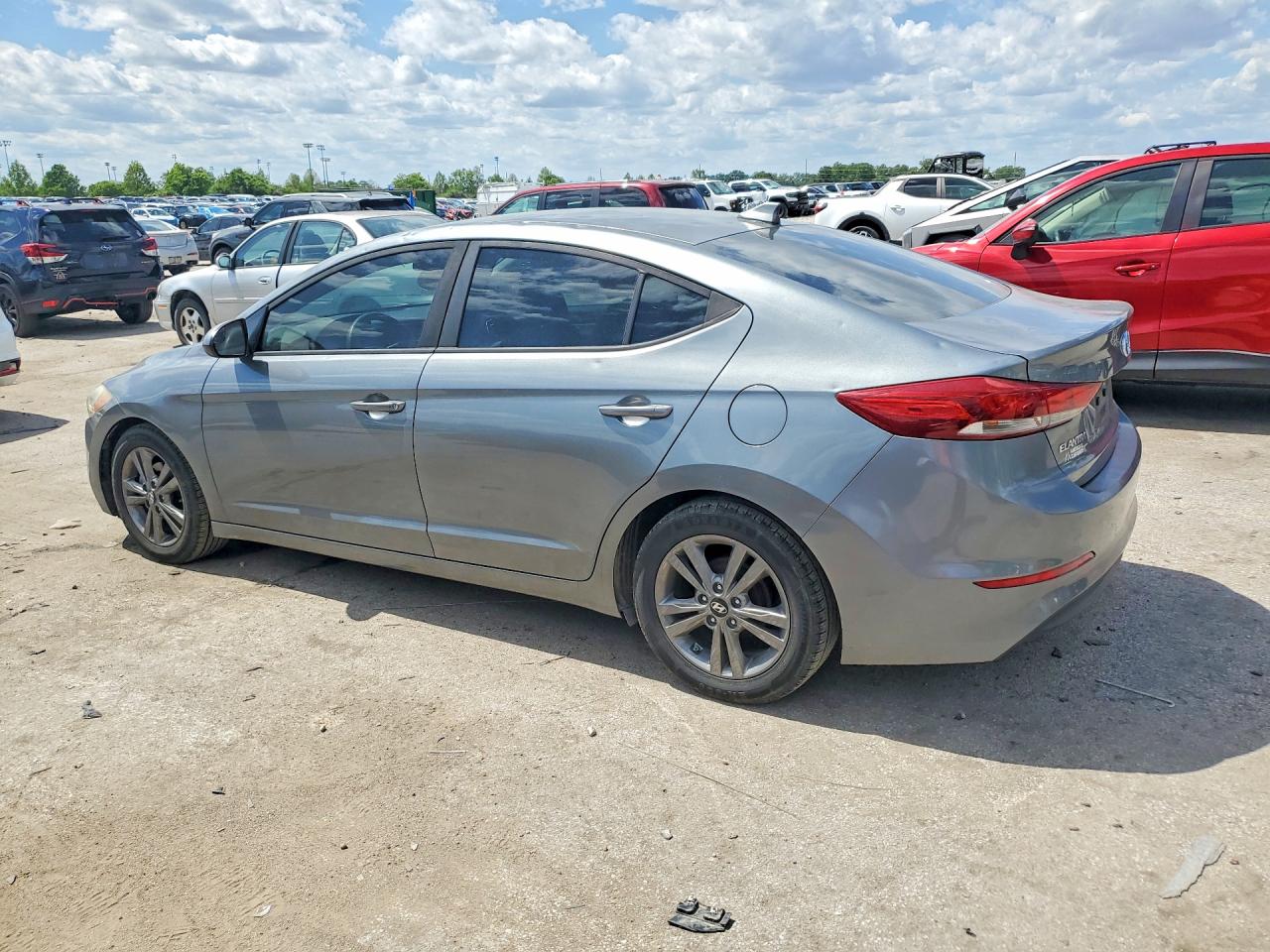 HYUNDAI ELANTRA 2017 — 3