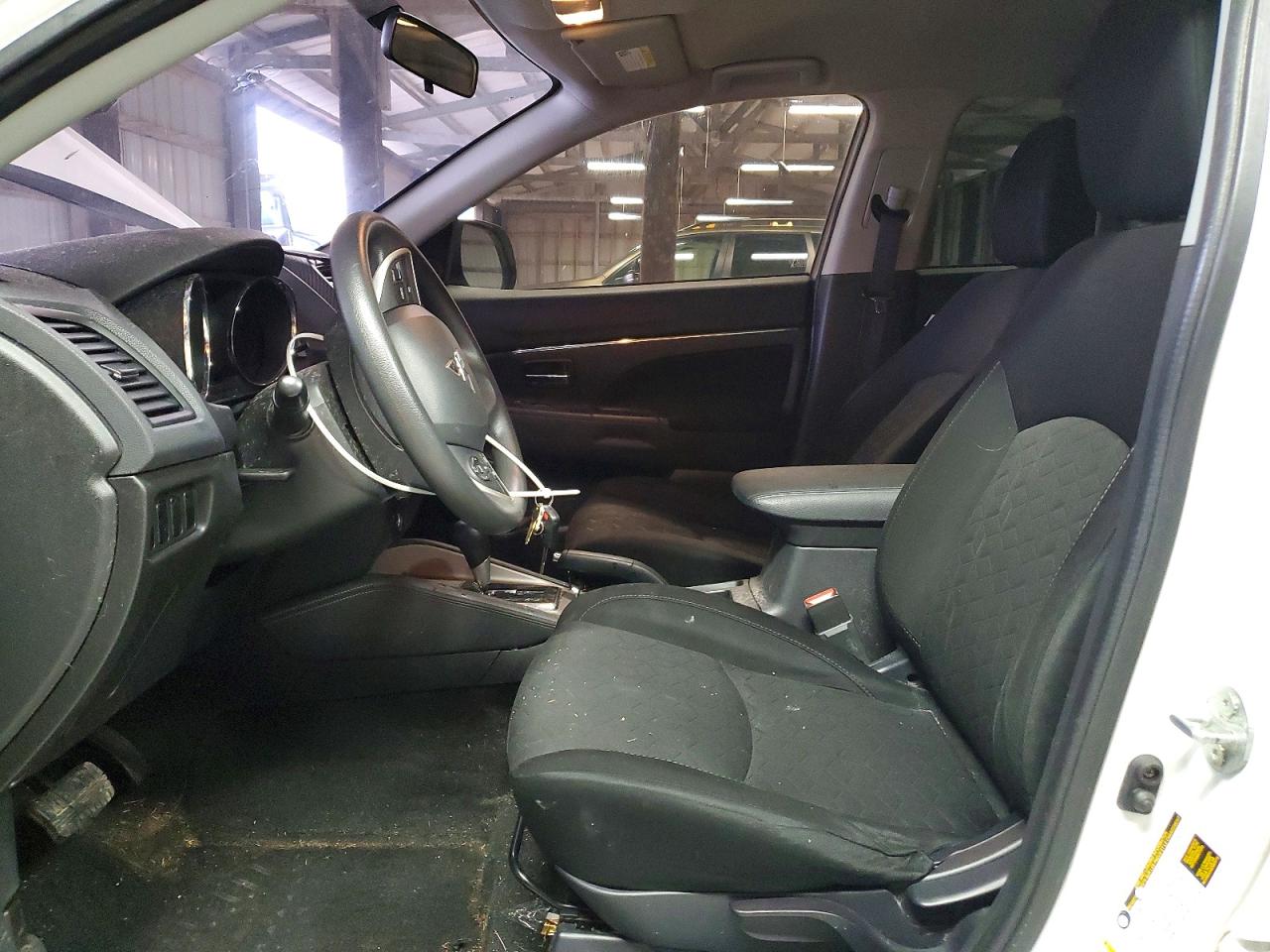MITSUBISHI OUTLANDER SPORT 2020 — 8